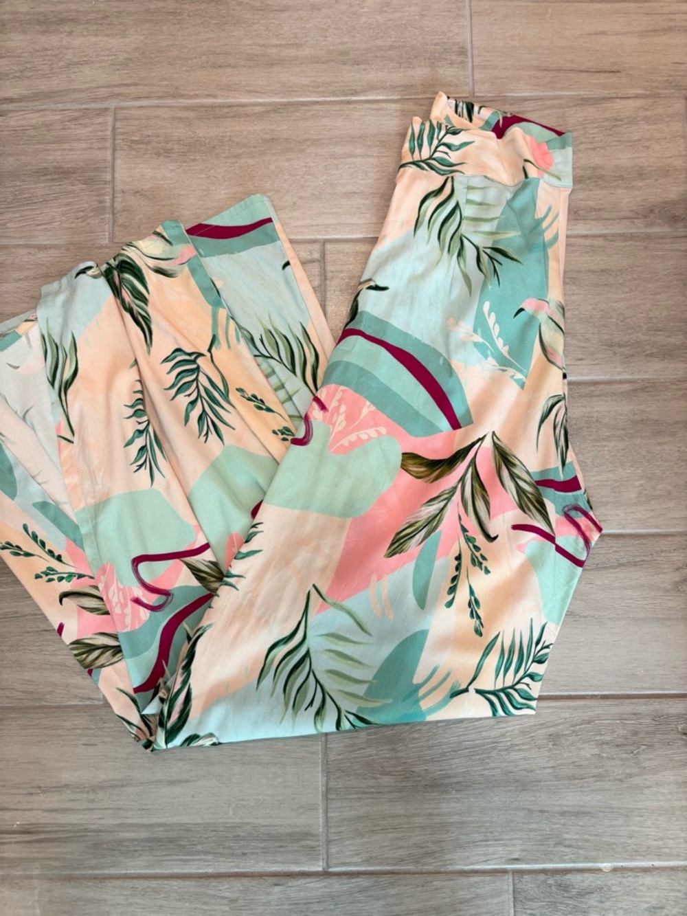 Shore Sarasota Boutique Wide leg Beach pants size large